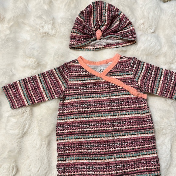 Other - Jessica Simpson Snap Onesies with Cap 0-3M